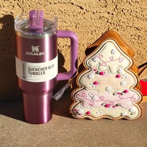 Stanley LIMITED EDITION Primrose and Betsey Johnson Pink Frosted Christmas Tree